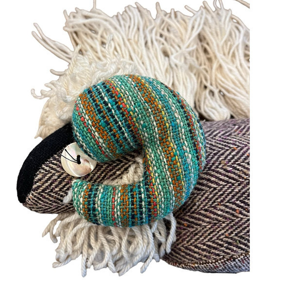 Jeans of Donegal Handmade Tweed Stuffed Ram Folk Art Wool Irish - Picture 2 of 7